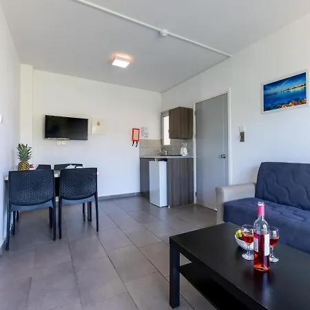 Διαμέρισμα Wonderful Vacation Home For Small Families In Beautiful Ayia Napa All Yours